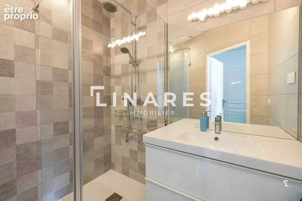 ESPRIT DE FAMILLE – Appartement duplex T5 de 158m2 habitable - Jardin - Piscine dans la résidence  – 13190 Allauch - photo 13