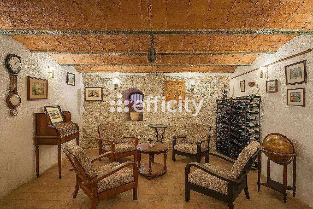 Maison à MARSEILLE-8E