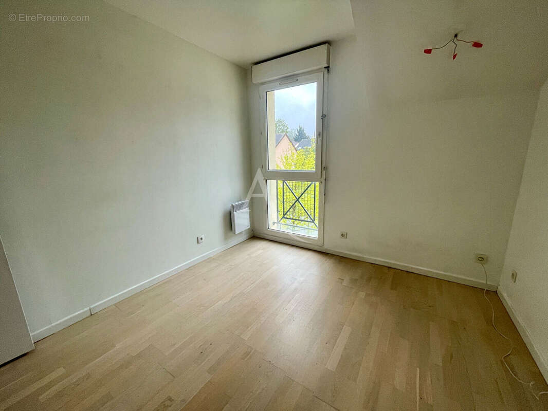 Appartement à BURES-SUR-YVETTE