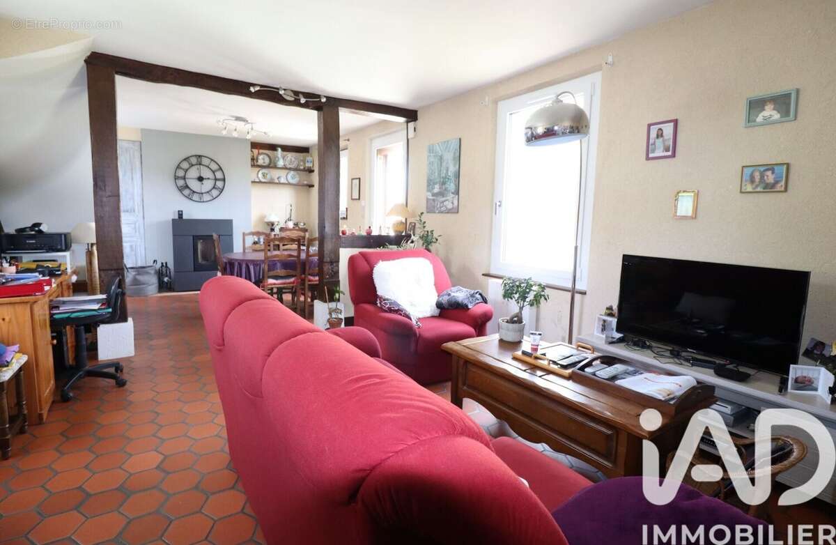 Maison 94 m² à Evreux  - photo 9