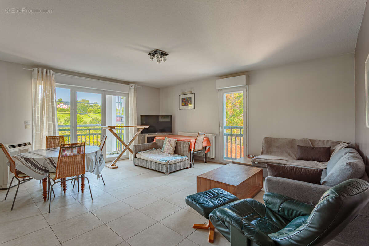 Appartement à CIBOURE