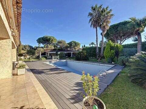 Maison à ANTIBES