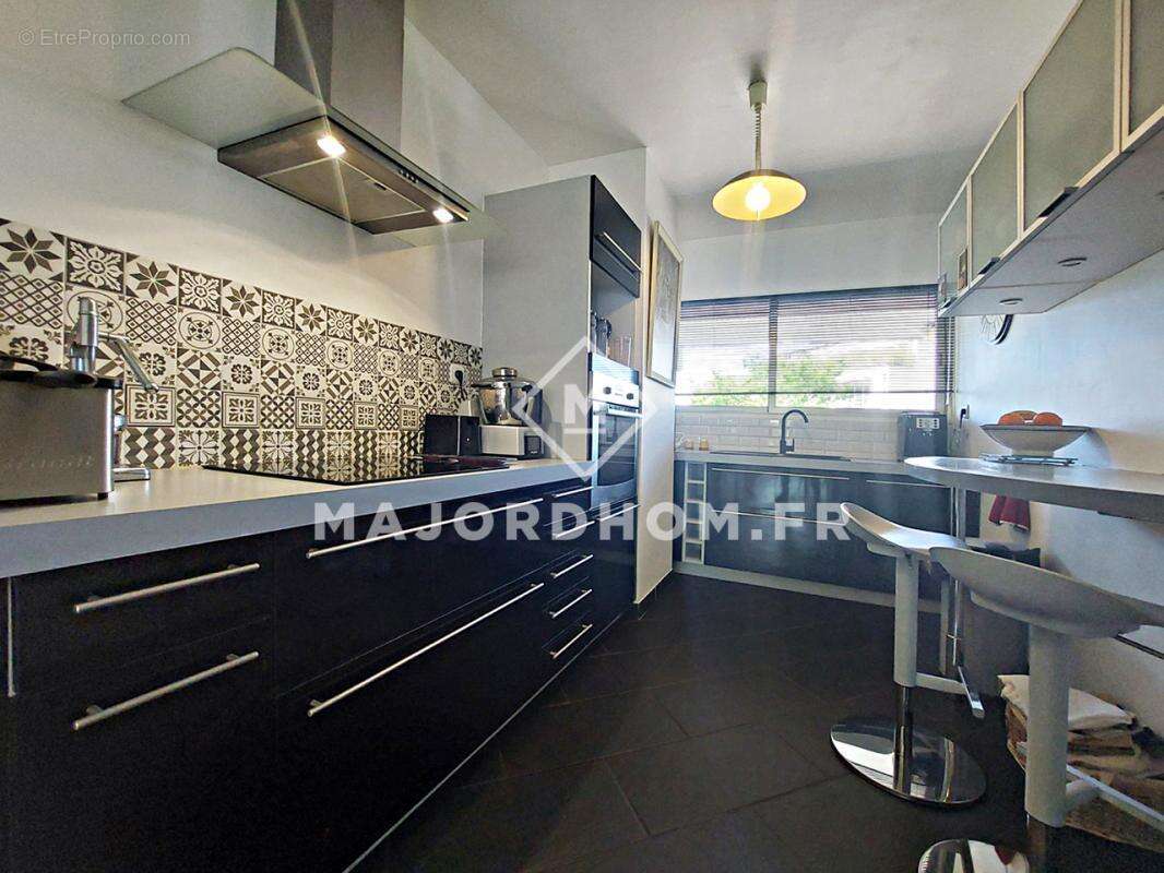 Appartement à MARSEILLE-9E