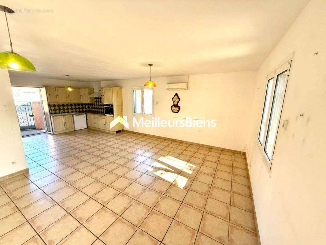 Maison à ESPIRA-DE-L'AGLY