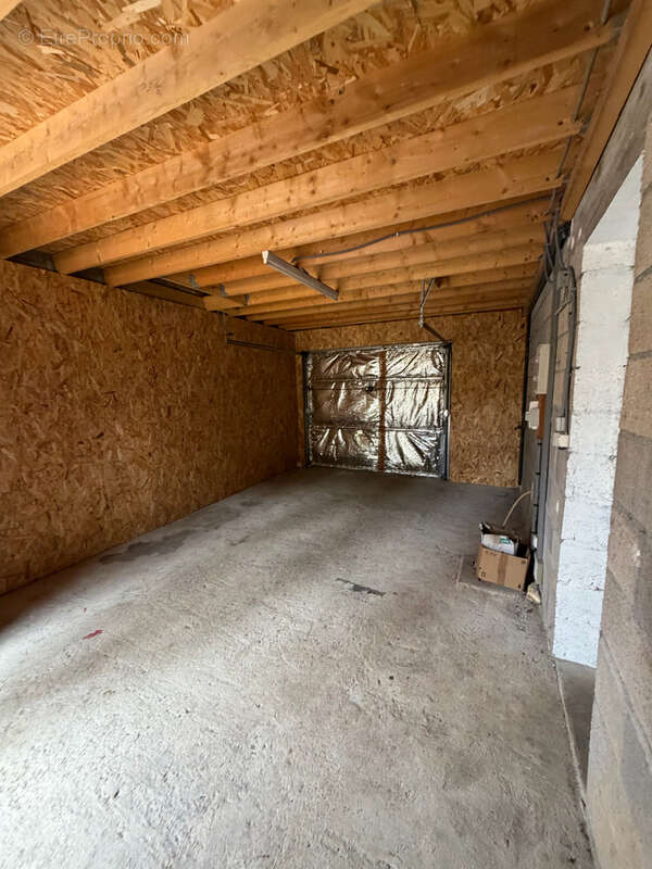 Maison à Pierrefitte/Loire - photo 19