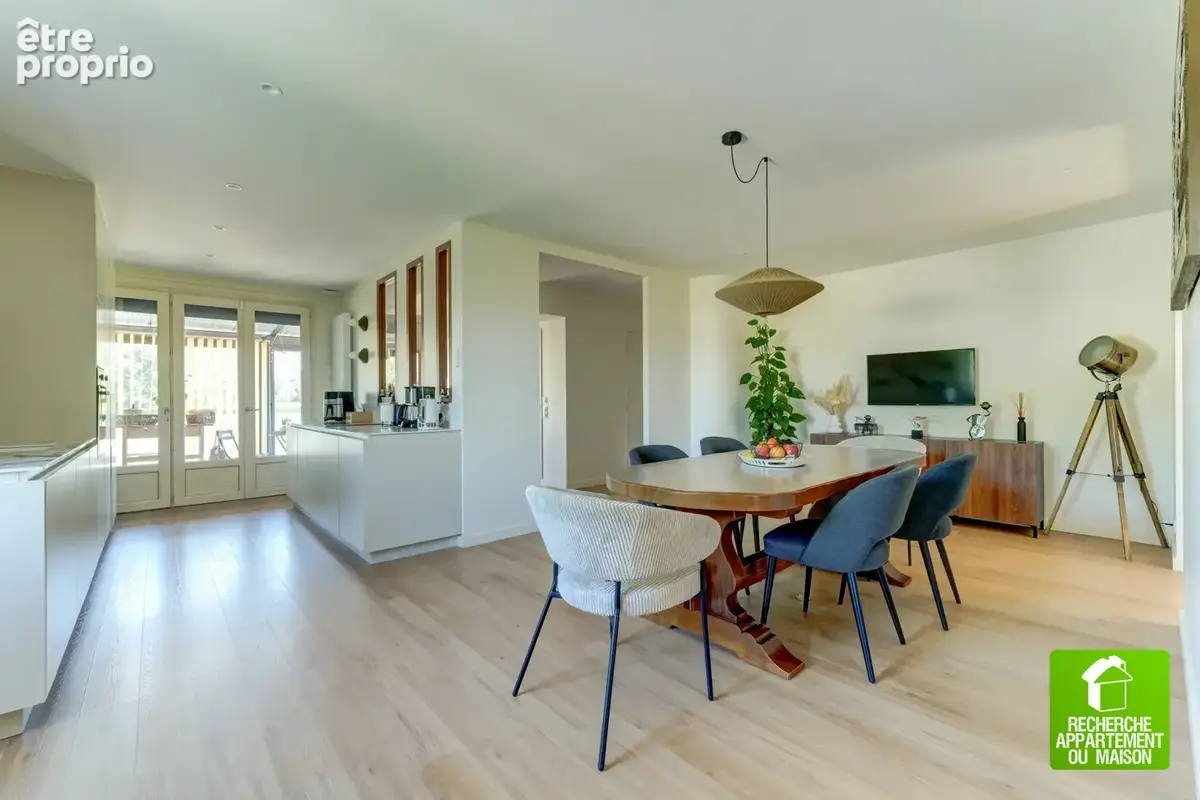 Maison entièrement rénovée avec belles prestations - photo 1