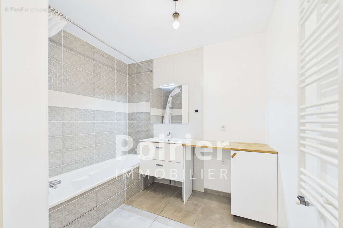 Appartement lumineux T3 de standing - photo 8