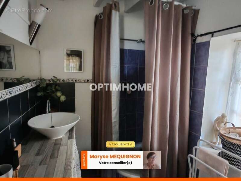 Maison à LE BRUGERON