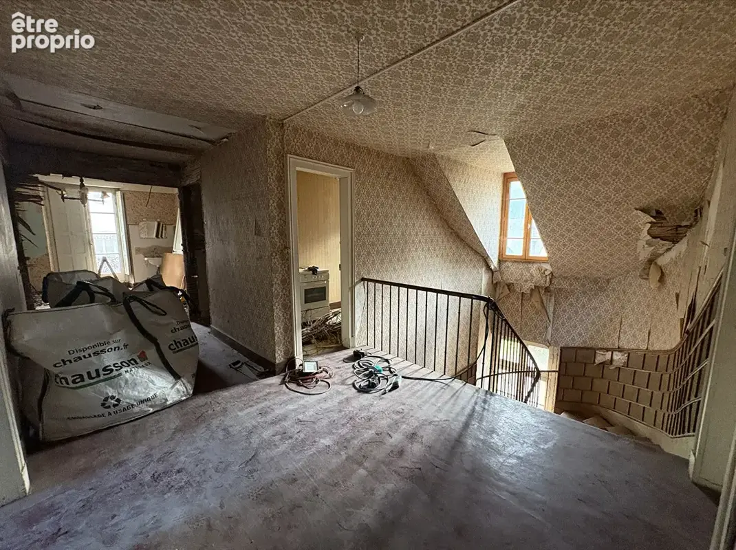 T2 Bis d'exception 45 m² + 59 m² sous combles  200 m du téléphérique - photo 3