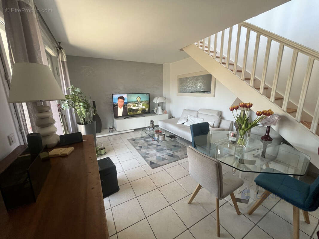 Appartement à FRANCHEVILLE