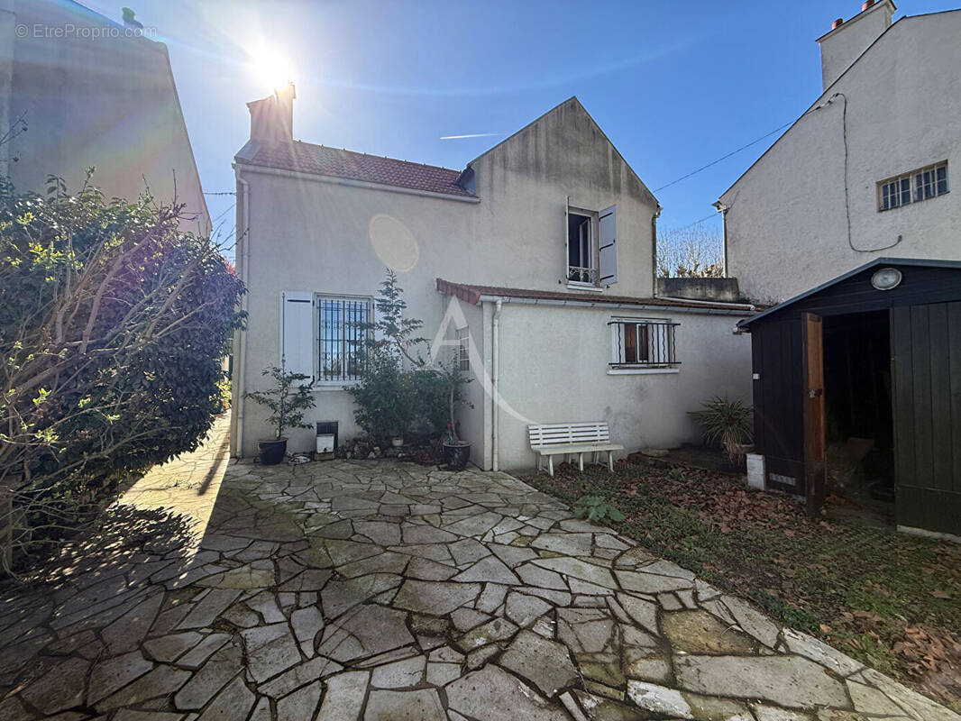 Maison à NOISY-LE-GRAND