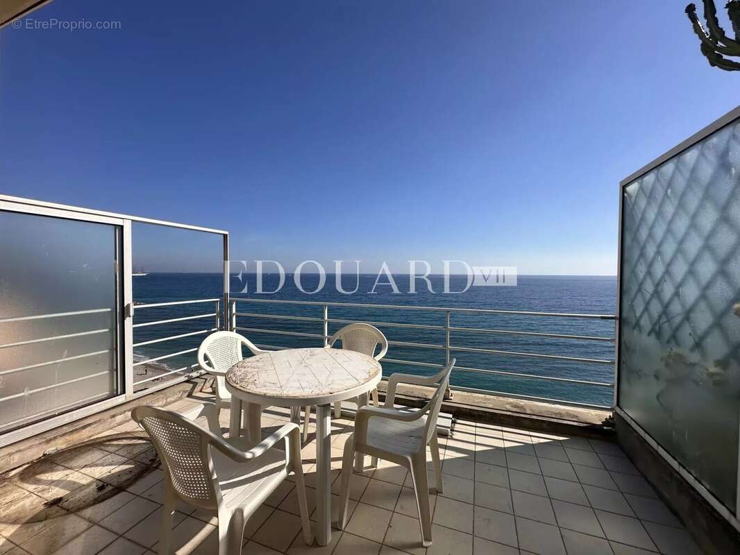 Appartement à MENTON