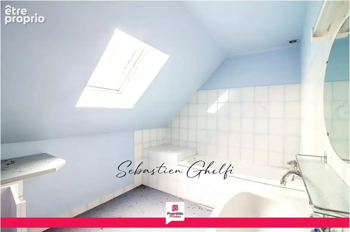 belle maison à rénover avec - photo 13
