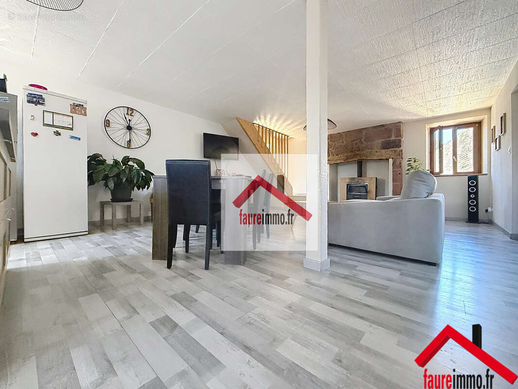 Maison à voutezac en correze - photo 4