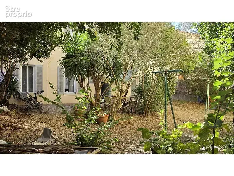 Appartement 4 pièces 209 m² à vendre à Hyeres (83400) - photo 5