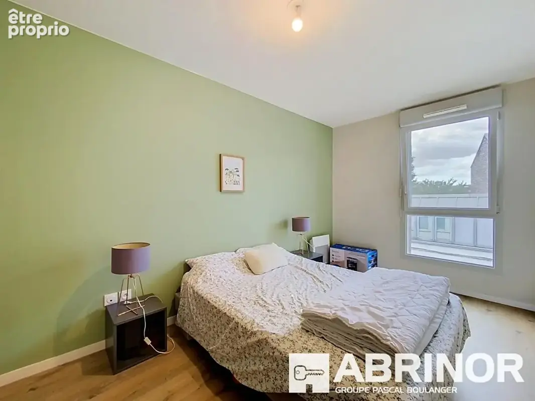 Lille Wazemmes - Superbe appartement T4 de 91 m² avec terrasse et parking - photo 16