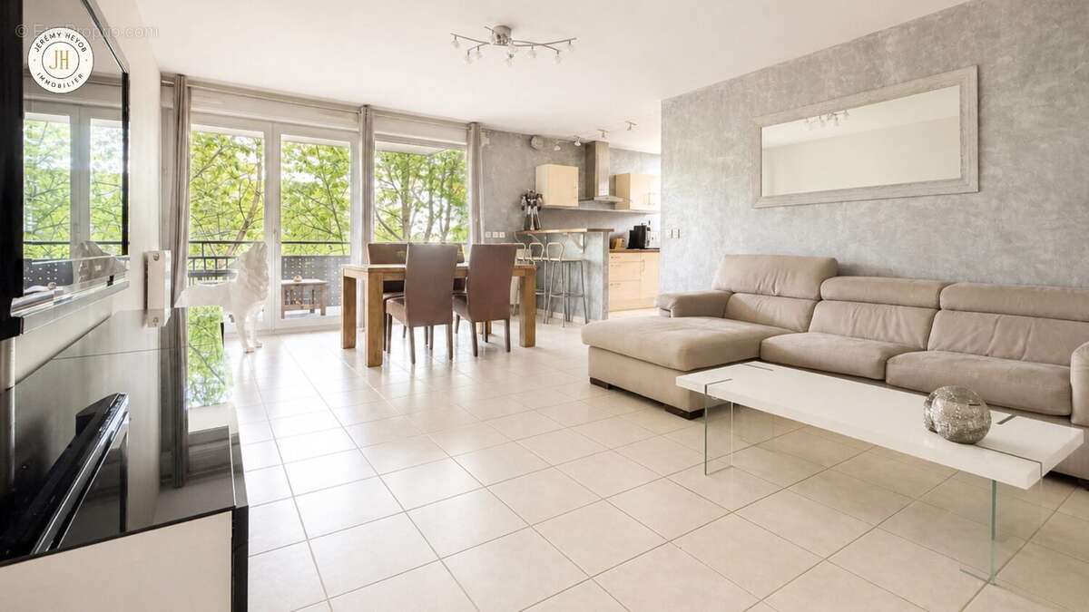 Appartement à SAINT-PRIEST
