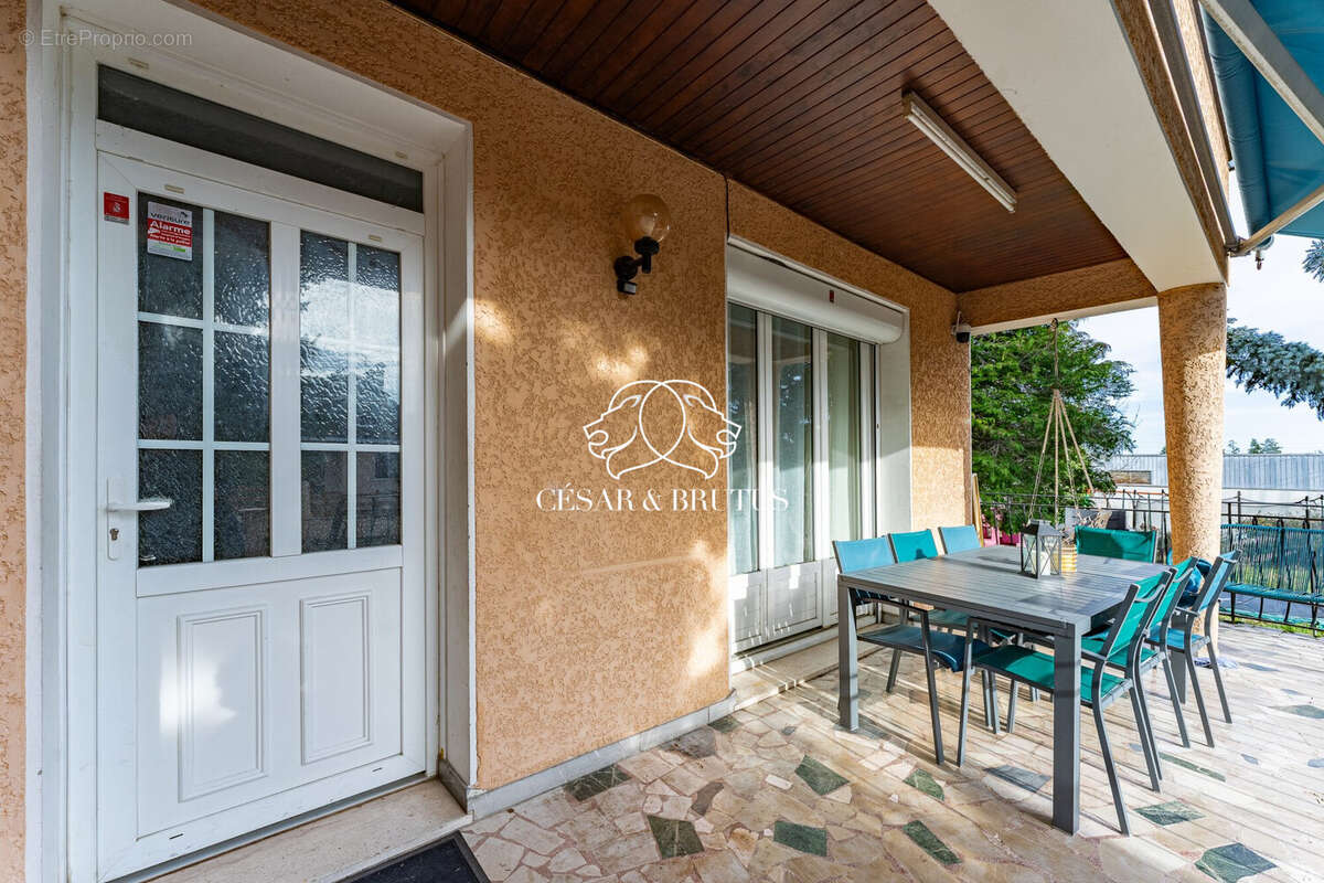 Maison à VENISSIEUX