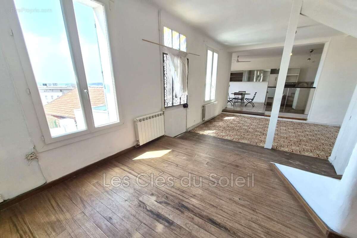 Maison 110 m² à Toulon  - photo 6