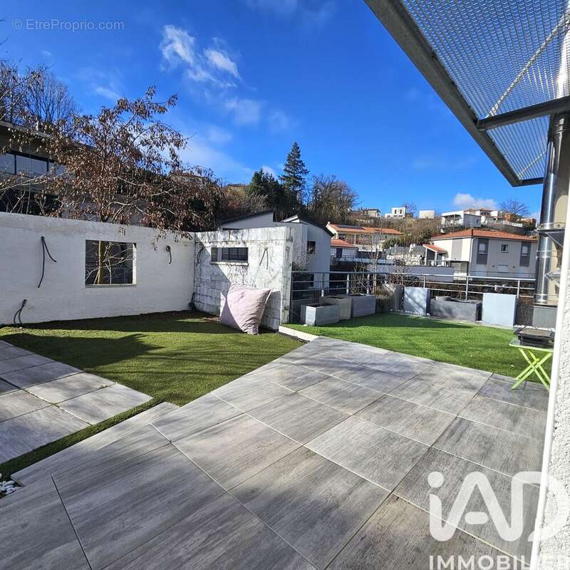 Photo 6 - Maison à SAINT-GENEST-LERPT