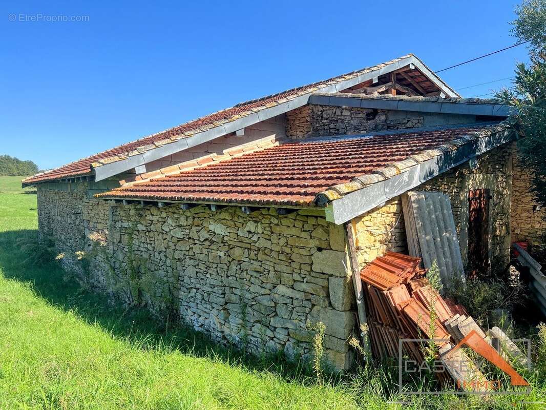 Maison à SAINT-MARTORY