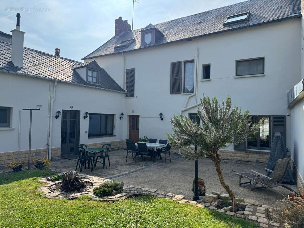 Maison à PACY-SUR-EURE