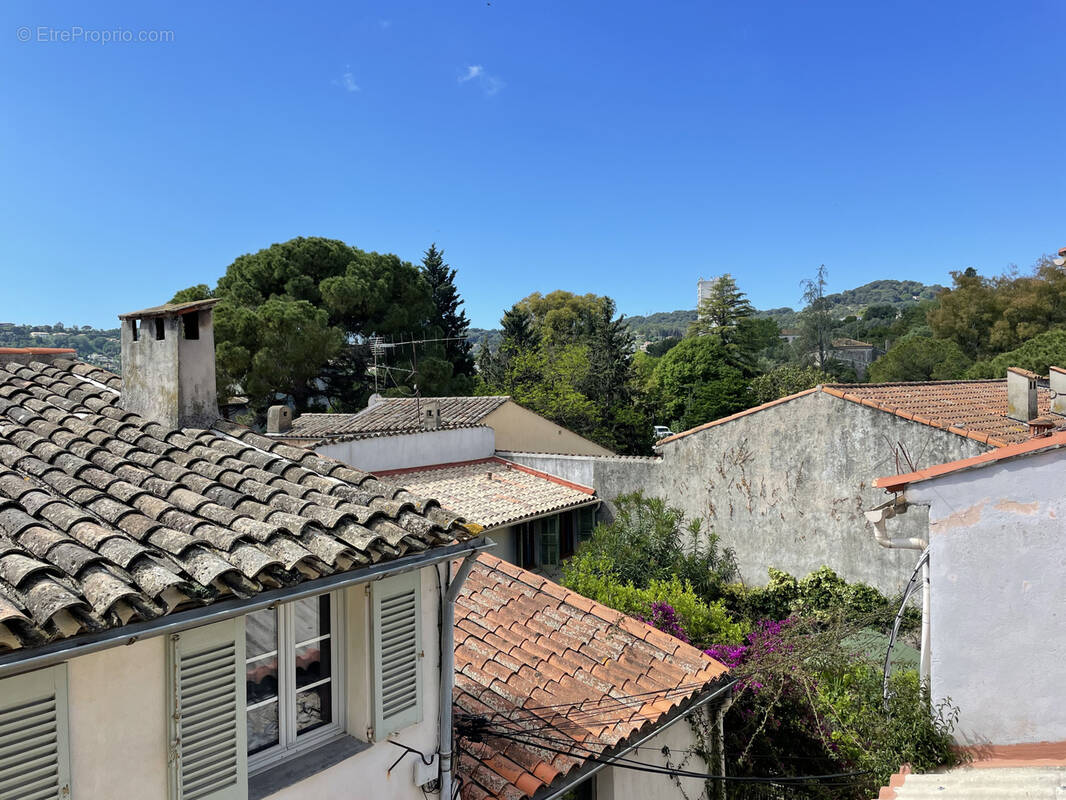 Maison à VALLAURIS