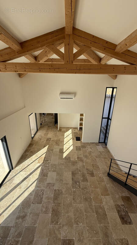 Maison à COTIGNAC