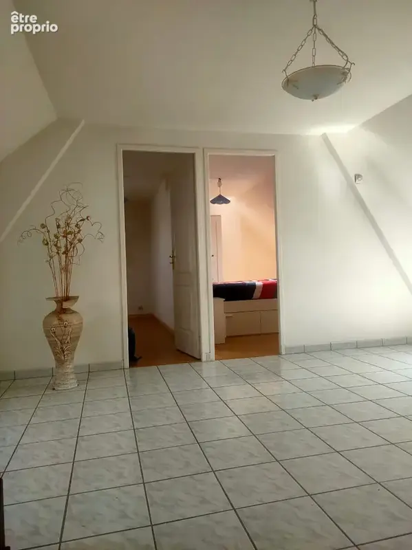 Maison familiale de 129,63 m² - La Ville-aux-Dames proche gare école commerces - photo 8