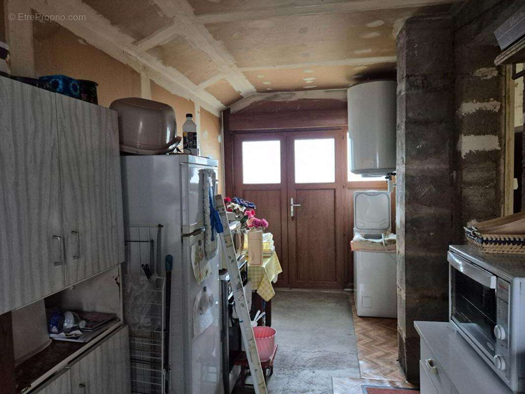 Maison à FERRIERES-LES-RAY