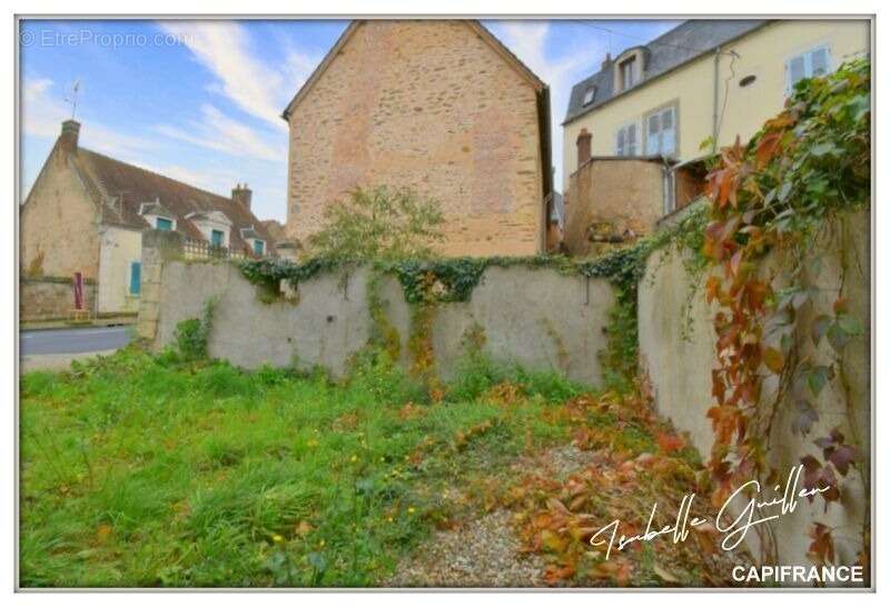 Maison à CULAN