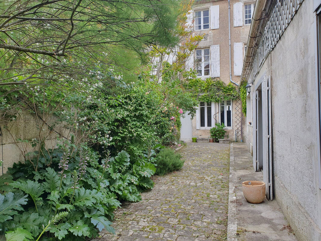 Maison à ANGOULEME