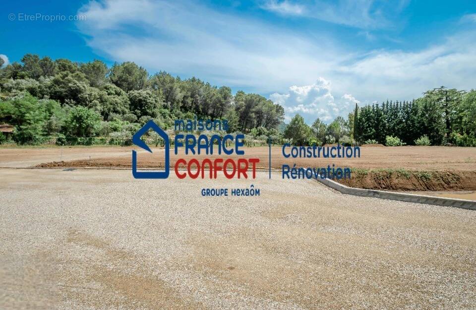 Terrain à ALIGNAN-DU-VENT