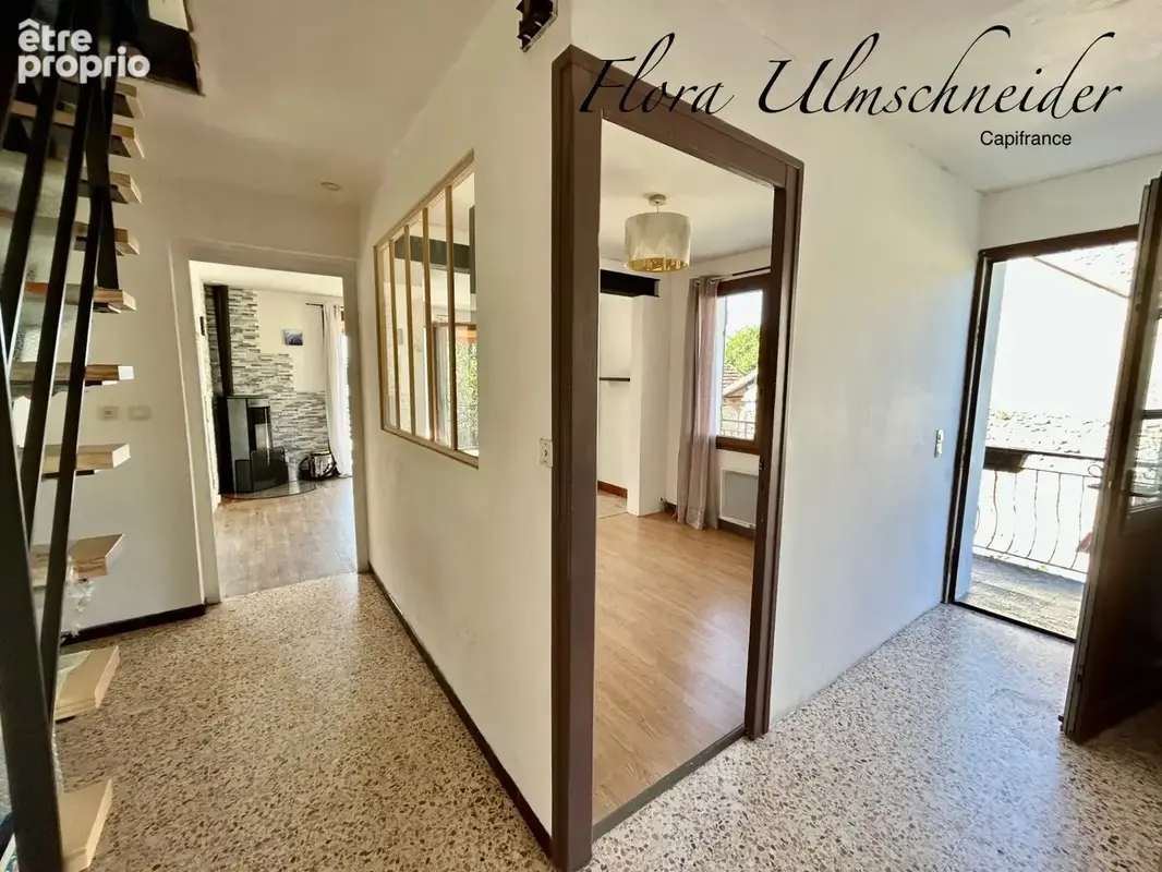 A vendre à CHINDRIEUX, maison individuelle avec fort potentiel d’évolution – Jusqu’à 140 m² habitables. Terrain et garage. Lac d - photo 5