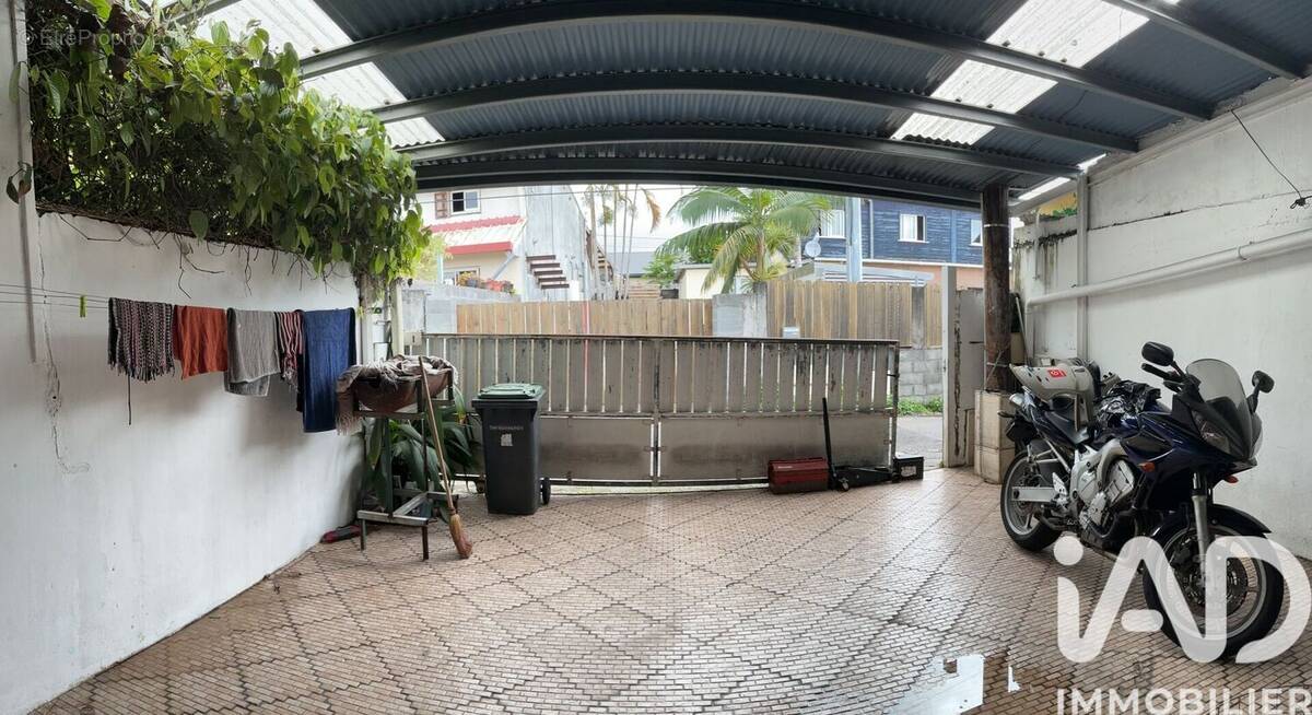 Photo 1 - Maison à LE TAMPON