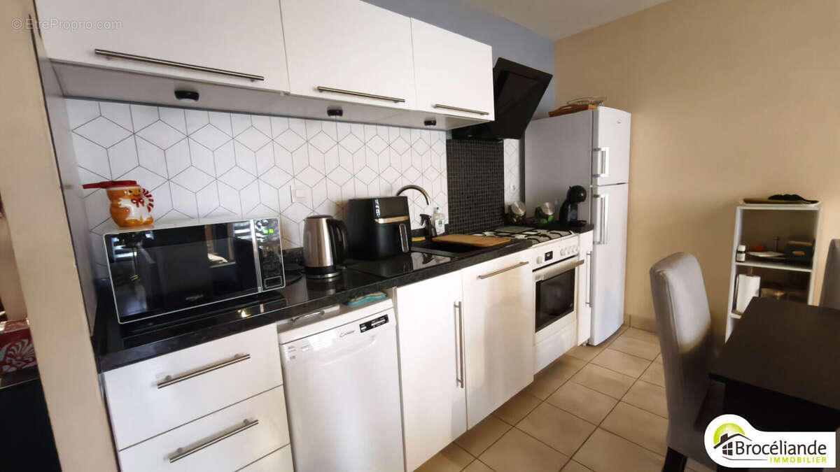 Appartement à PARTHENAY-DE-BRETAGNE