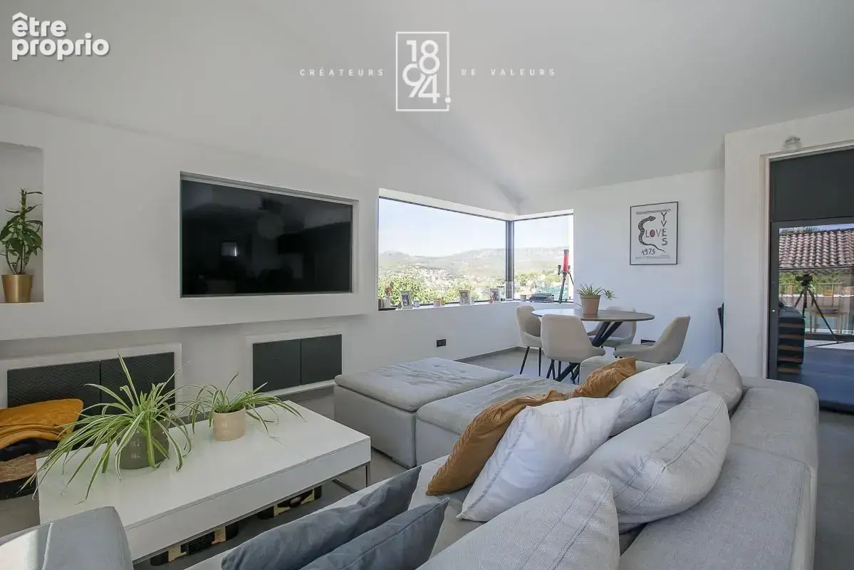Exclusivité I Allauch I Villa T4 I 120 m² I Dépendance T2 35 m²I Piscine I Vue panoramique - photo 7