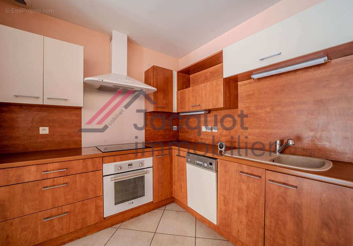 Appartement à LONS-LE-SAUNIER