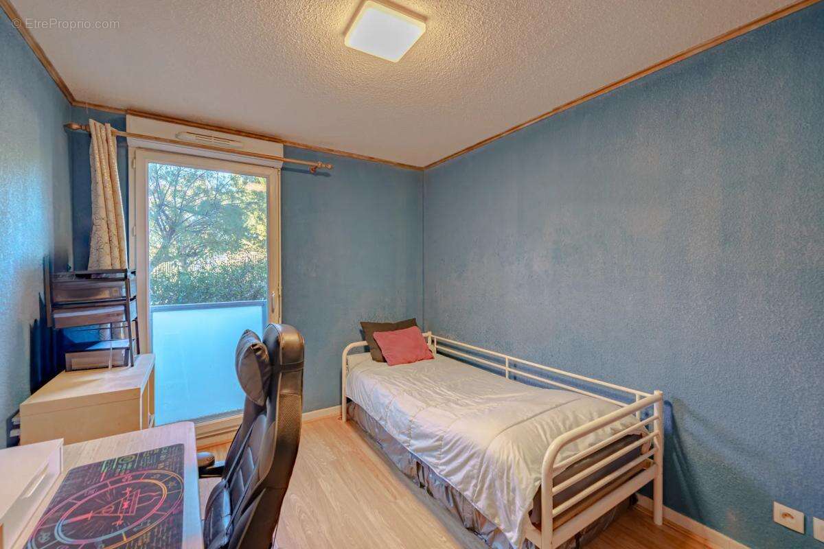 Appartement à MARSEILLE-13E