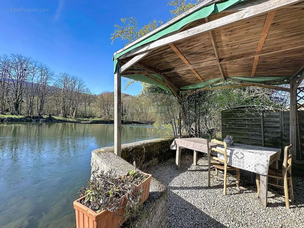 Maison à SALIES-DU-SALAT