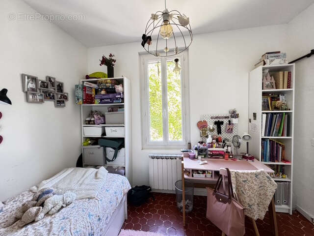 Maison à MIRABEAU