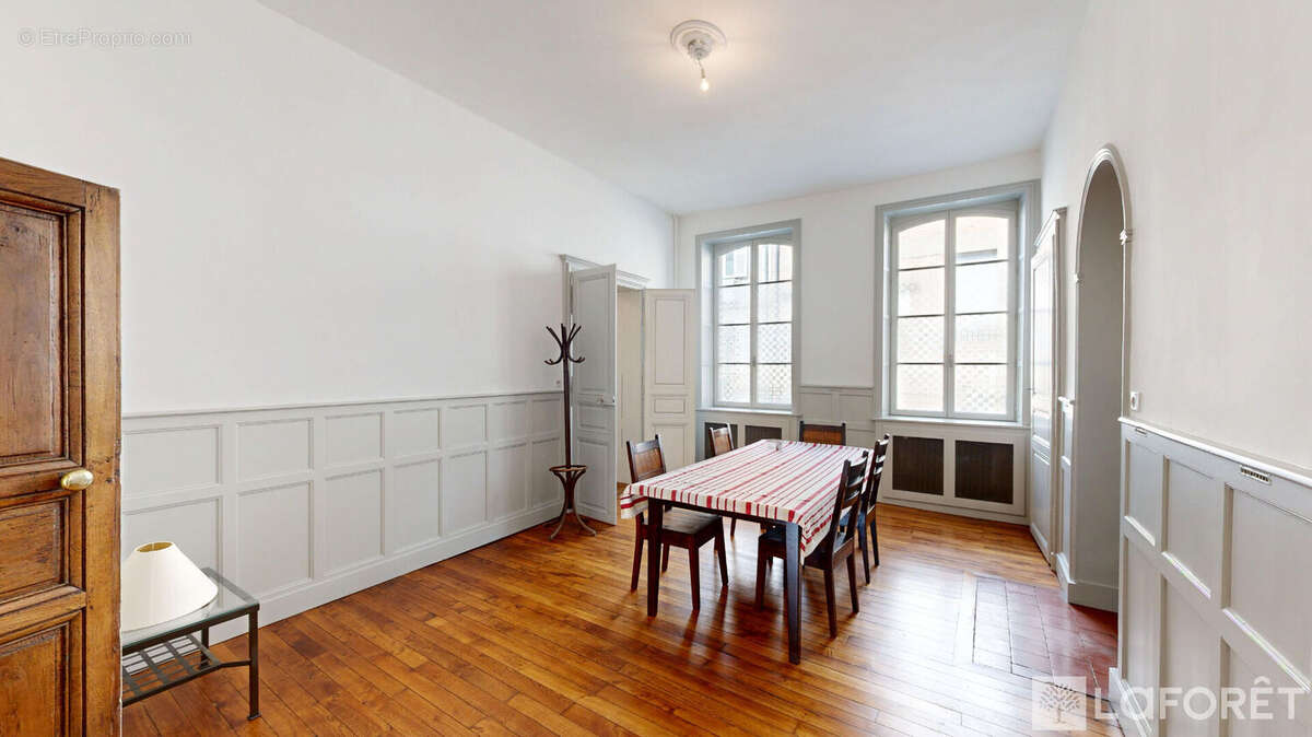Maison à MOULINS