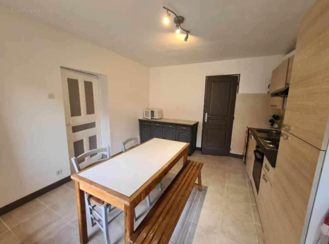Maison à QUEIGE