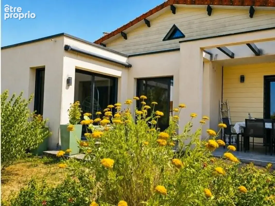 Maison 148 m² à Feytiat  - photo 3