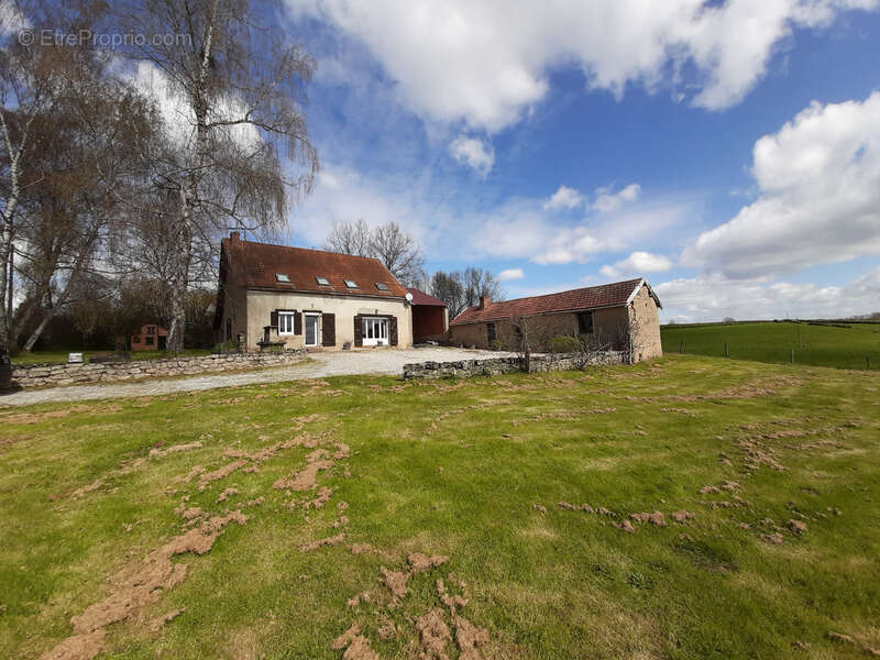 Maison à MARLY-SUR-ARROUX
