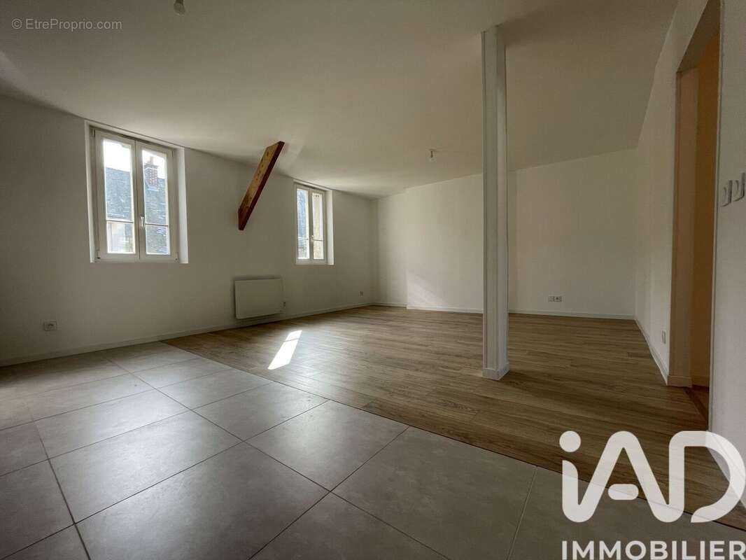 Photo 5 - Appartement à COMPIEGNE