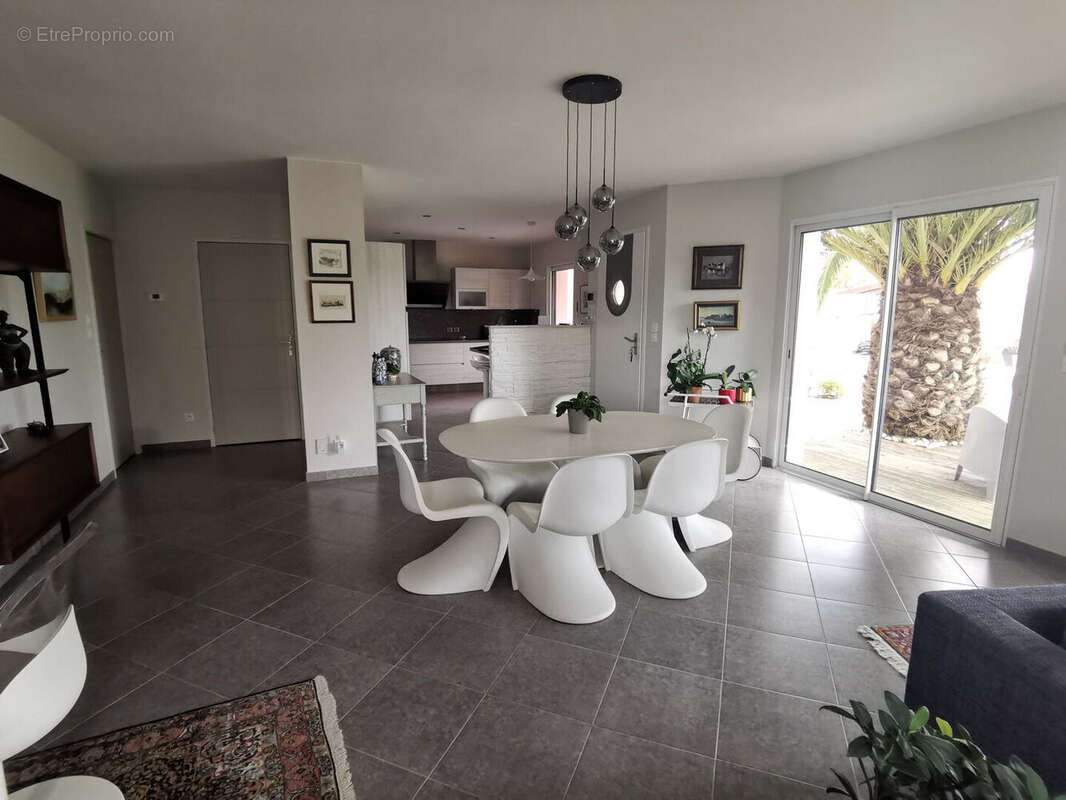 Maison à LA PLAINE-SUR-MER