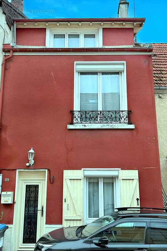 Maison à NANTEUIL-LES-MEAUX