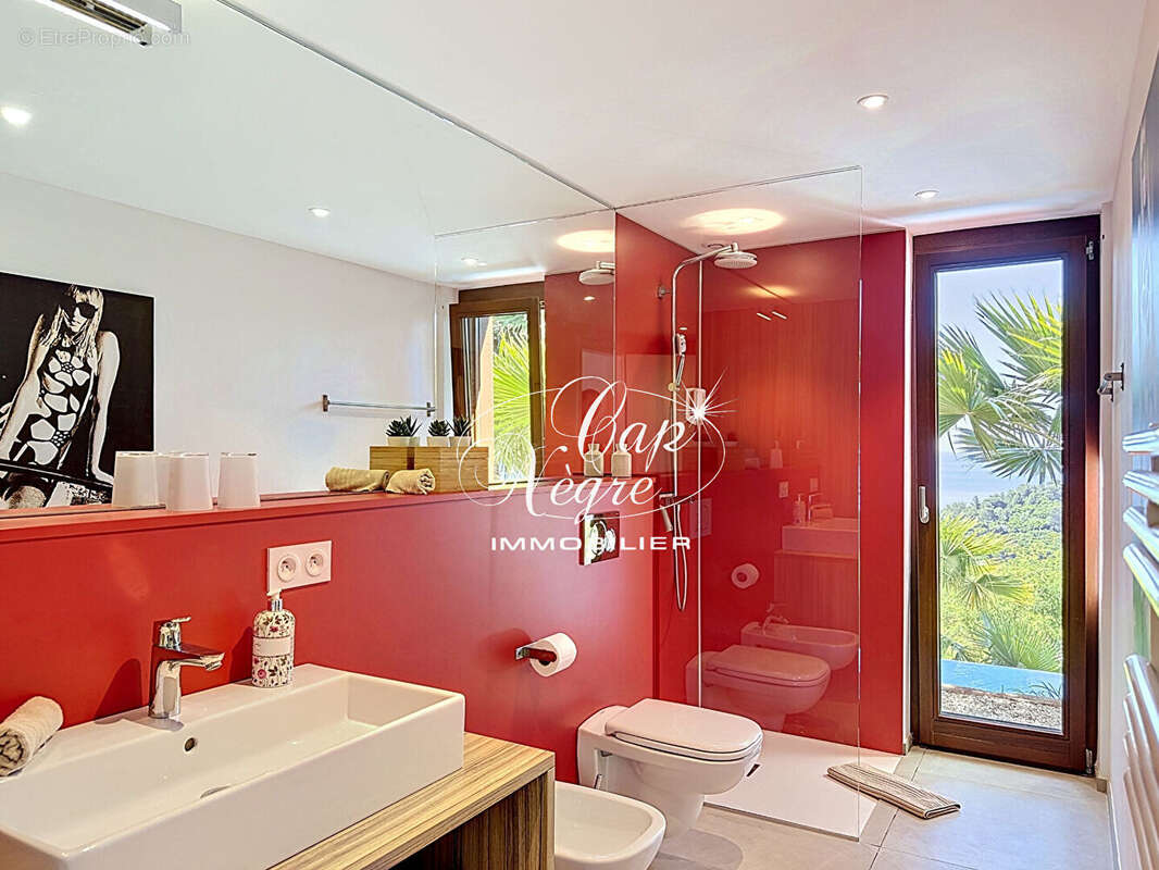 Propriété contemporaine avec magnifique vue mer au Rayol - photo 16