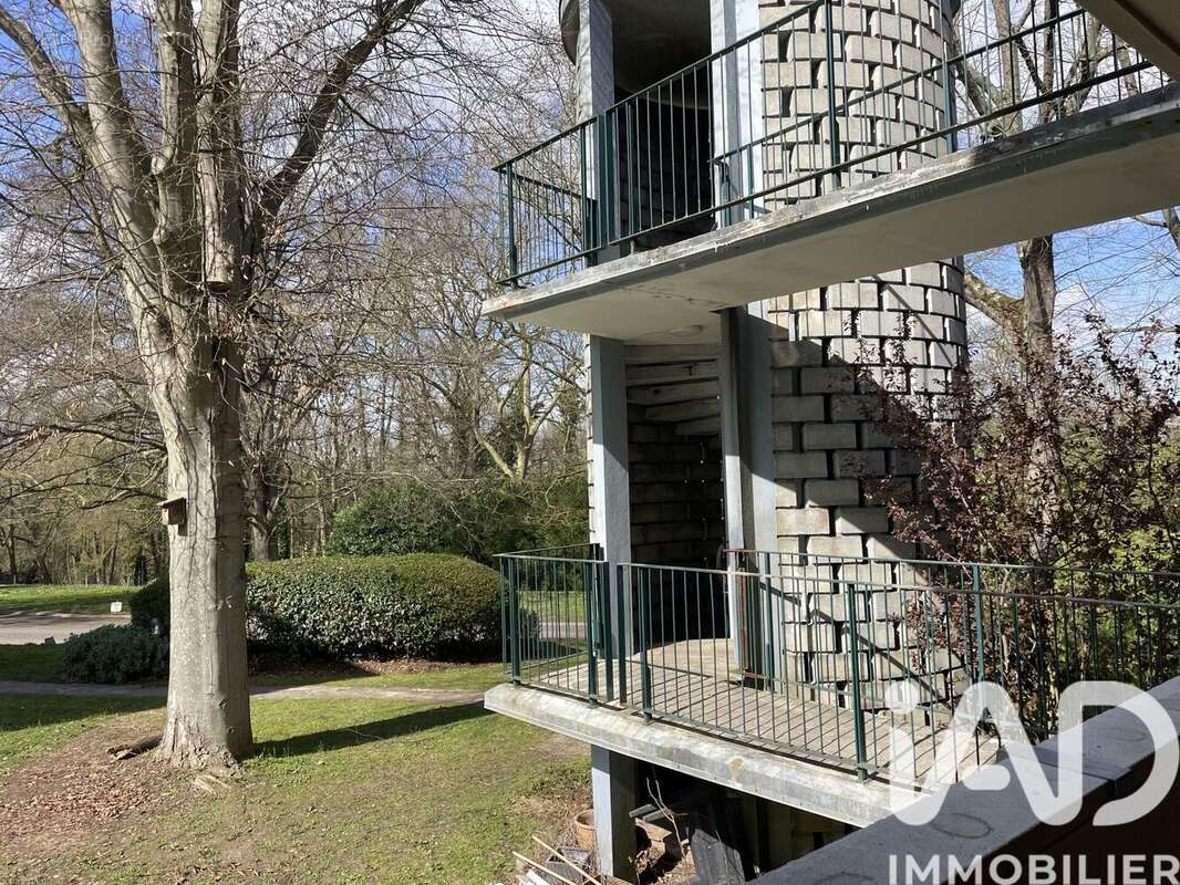 Photo 9 - Appartement à LE COUDRAY-MONTCEAUX